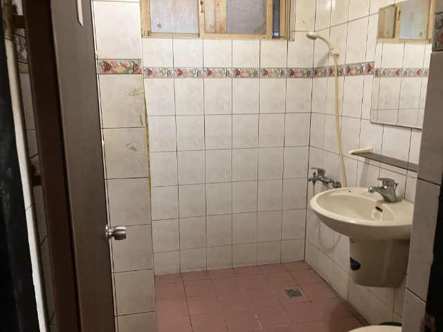 林口街鑽石店面,台北市信義區林口街